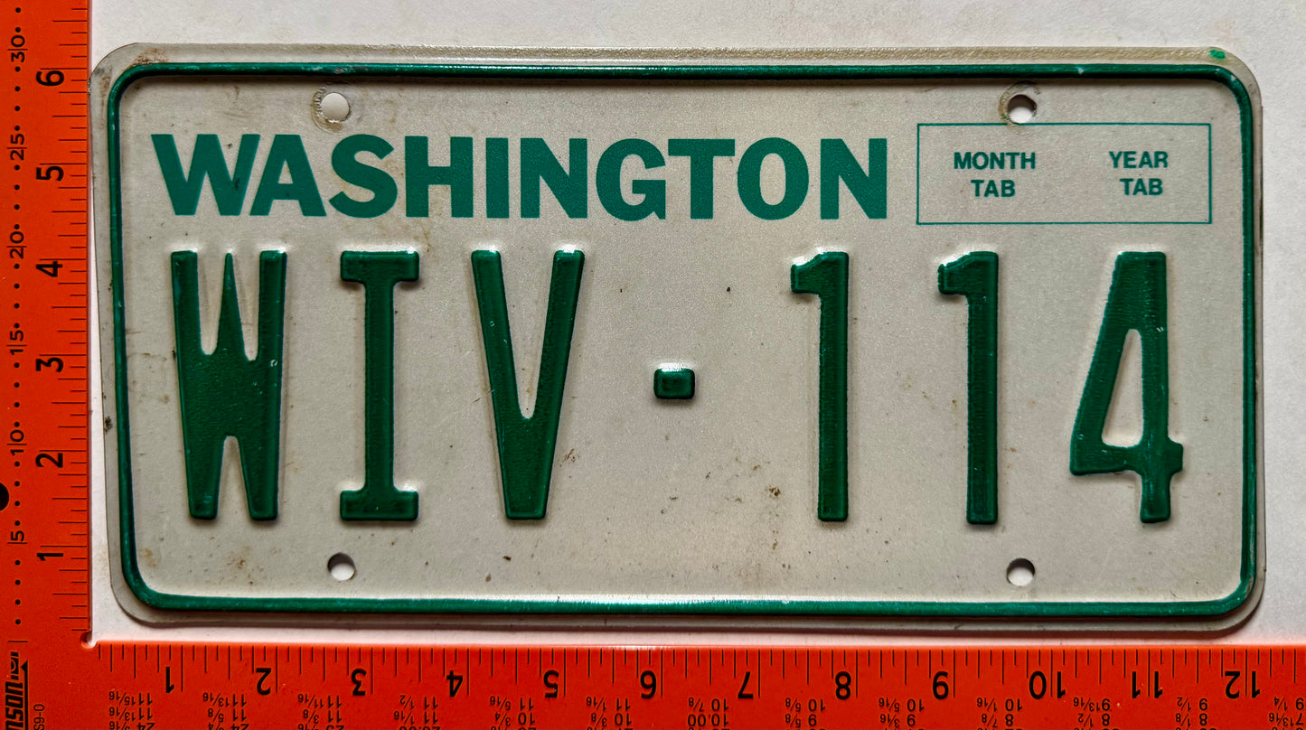 undated Washington #WIV-114 Passenger License Plate