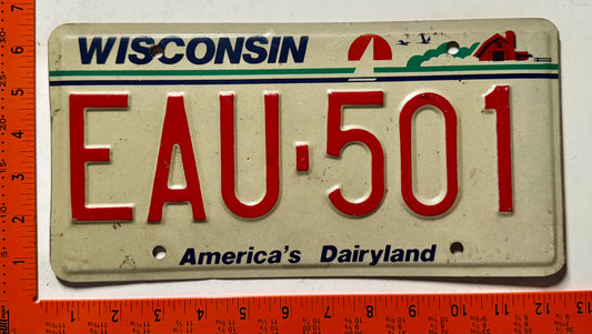 undated Wisconsin #EAU-501 Passenger License Plate