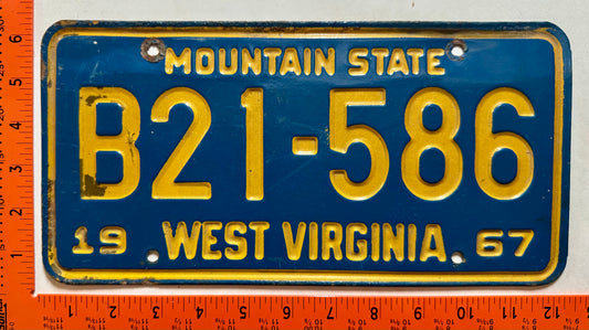 1967 West Virginia #B21-586 Truck License Plate