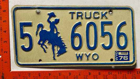 1976 Wyoming #5 6056 Truck License Plate