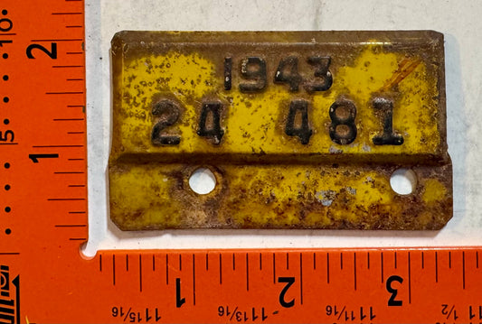 1943 Vermont #24 481 Passenger License Plate Date Tab