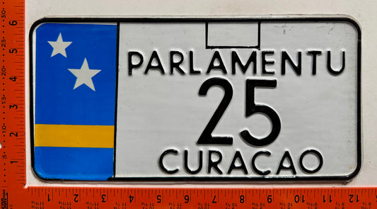 1988 base Curacao #25 Parliament License Plate