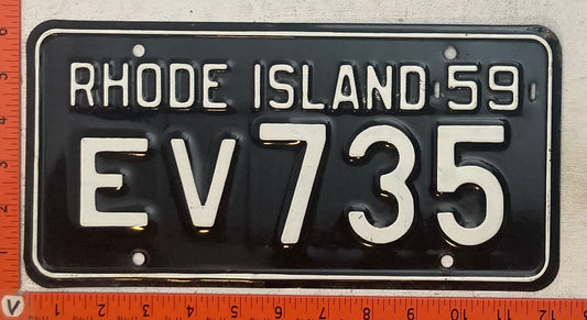 1959 Rhode Island #EV 735 Passenger License Plate