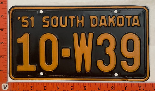 1951 South Dakota #10-W39 Passenger License Plate