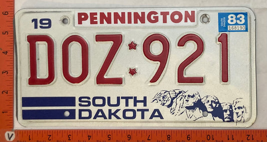 1983 South Dakota #DOZ 921 Passenger License Plate