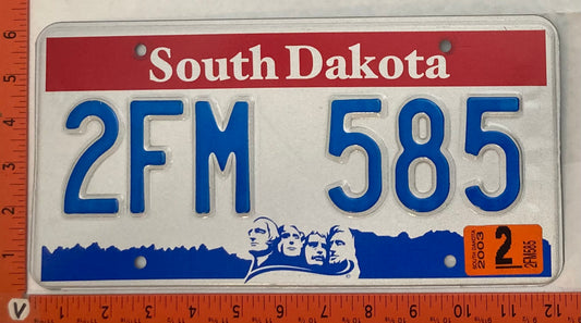 2003 South Dakota #2FM 585 Passenger License Plate