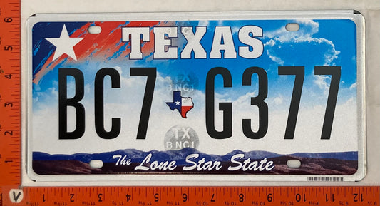 2004-2012 Base Texas #BC7 G377 Passenger License Plate