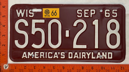 1966 Wisconsin #S50-218 Passenger License Plate