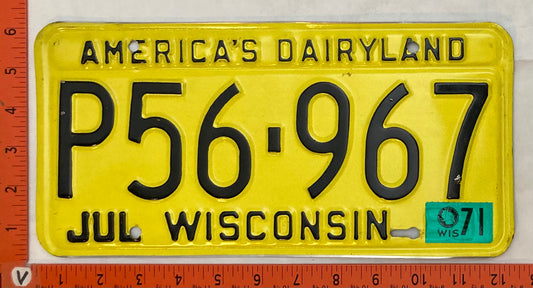 1971 Wisconsin #P56-967 Passenger License Plate