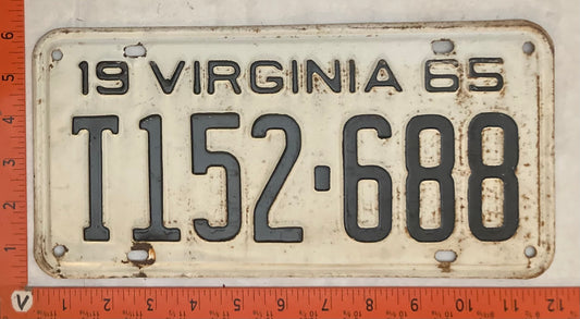 1965 Virginia #T152-688 Truck License Plate