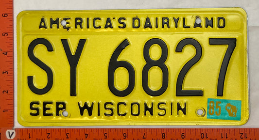 1985 Wisconsin #SY 6827 Passenger License Plate