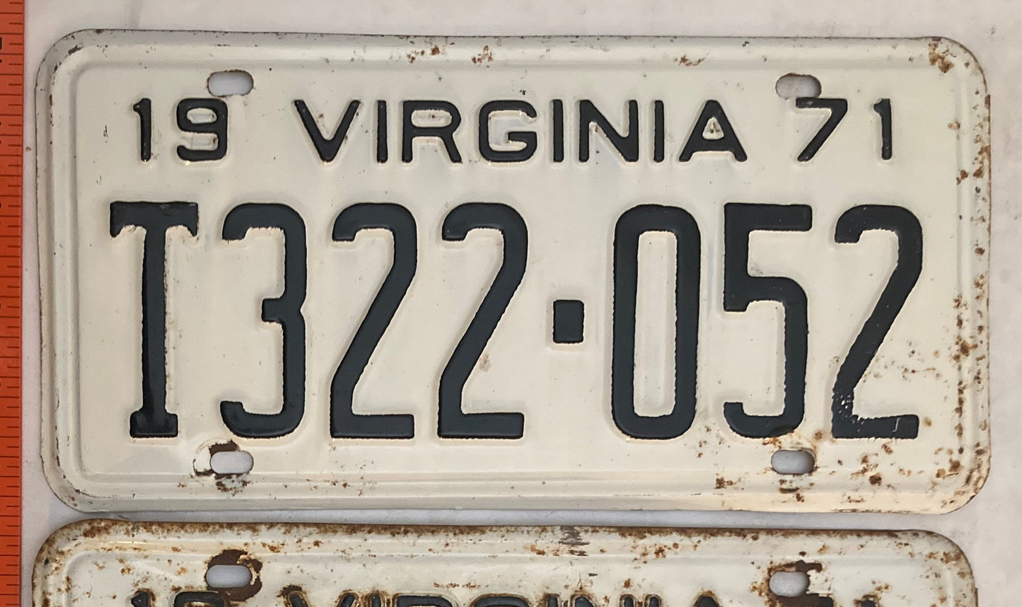 1971 Virginia #T322-052 Truck License Plate (Pair)