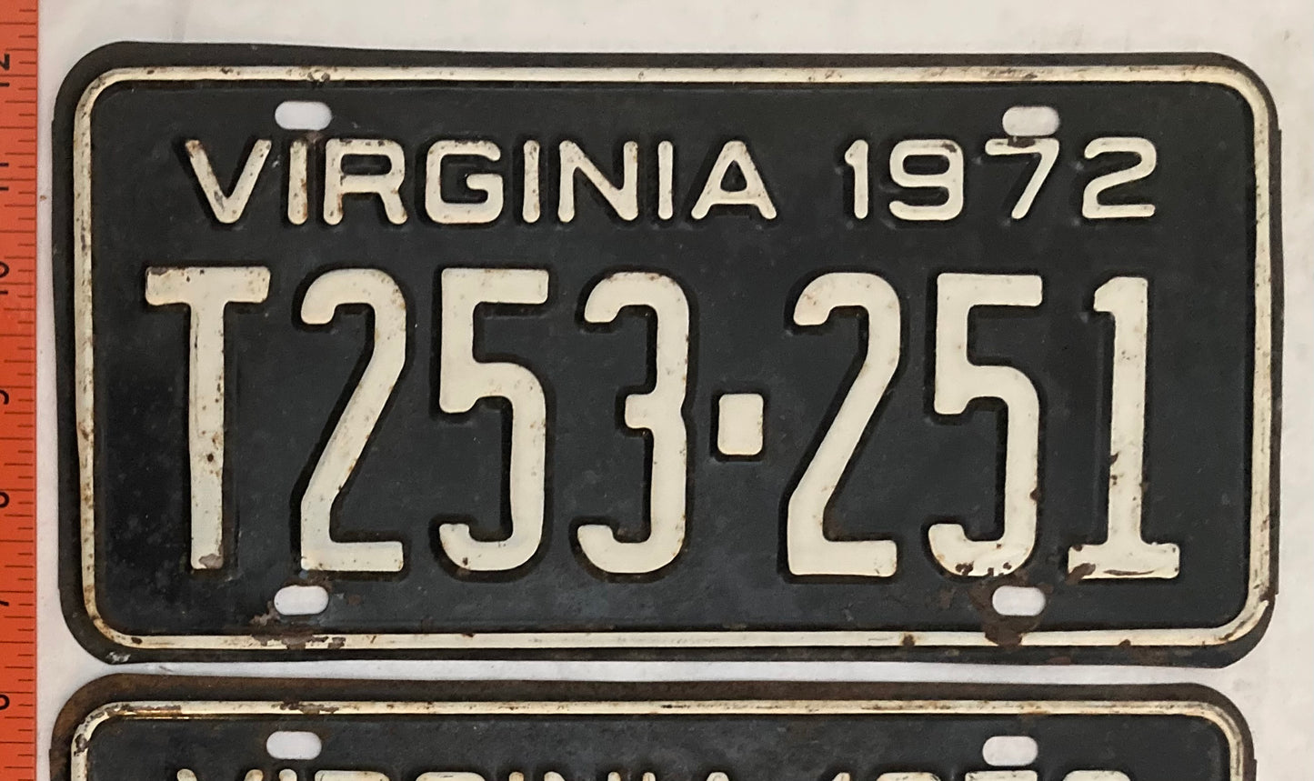 1972 Virginia #T253-251 Truck License Plate (Pair)
