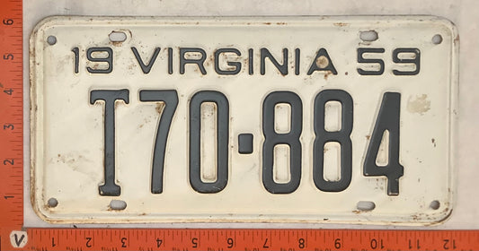 1959 Virginia #T70-884 Truck License Plate