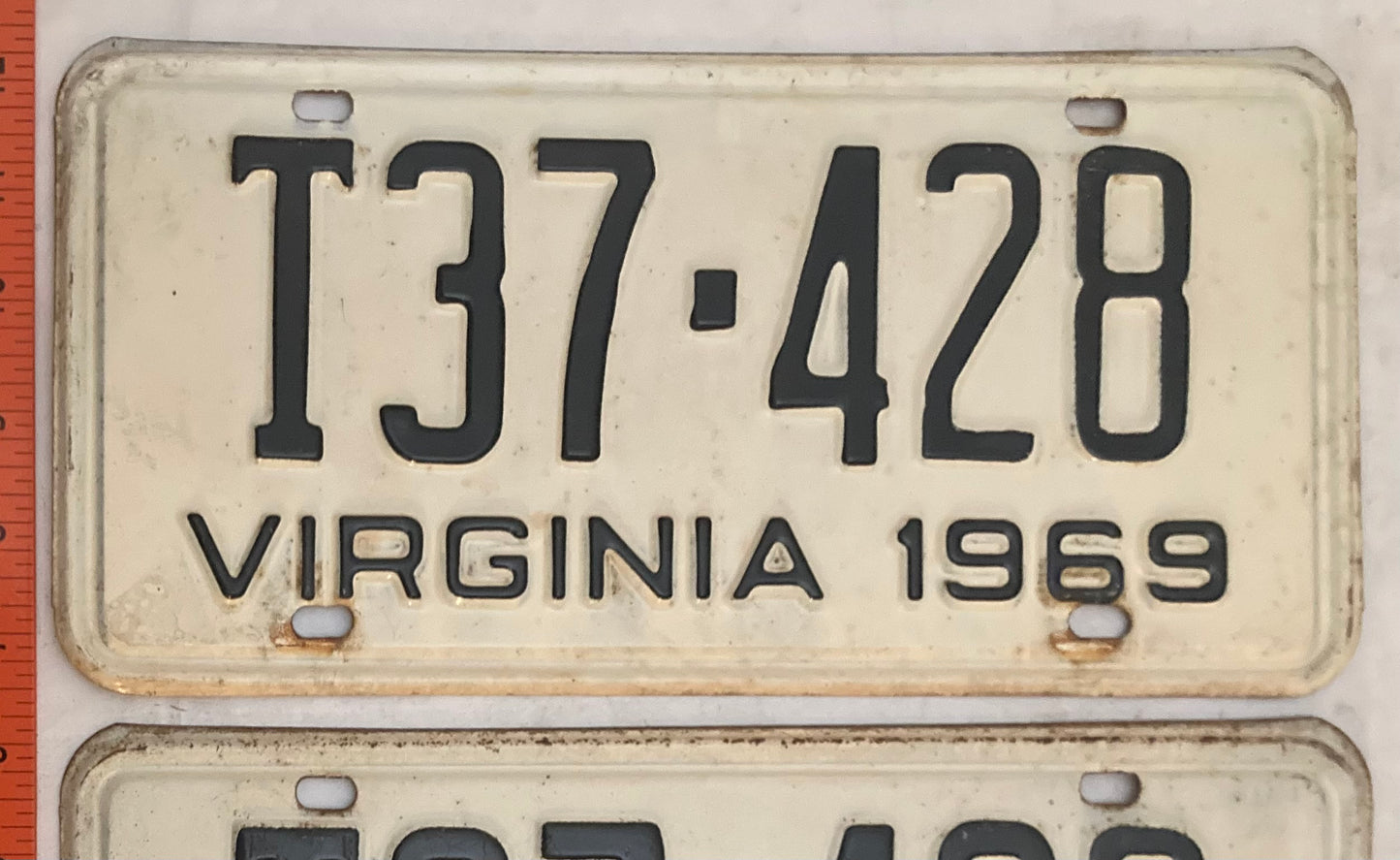 1969 Virginia #T37-428 Truck License Plate (Pair)
