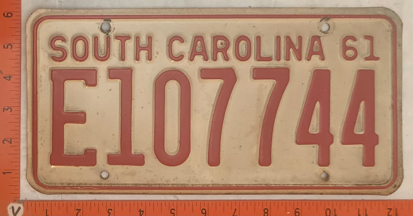 1961 South Carolina #E107744 Passenger License Plate