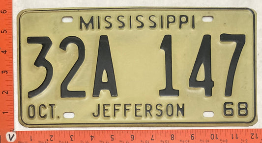 1968 Mississippi #32A 147 Passenger License Plate