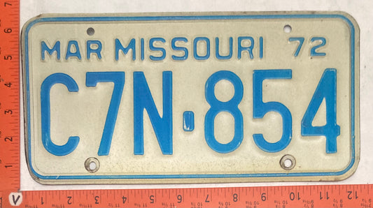 1972 Missouri #C7N-854 Passenger License Plate