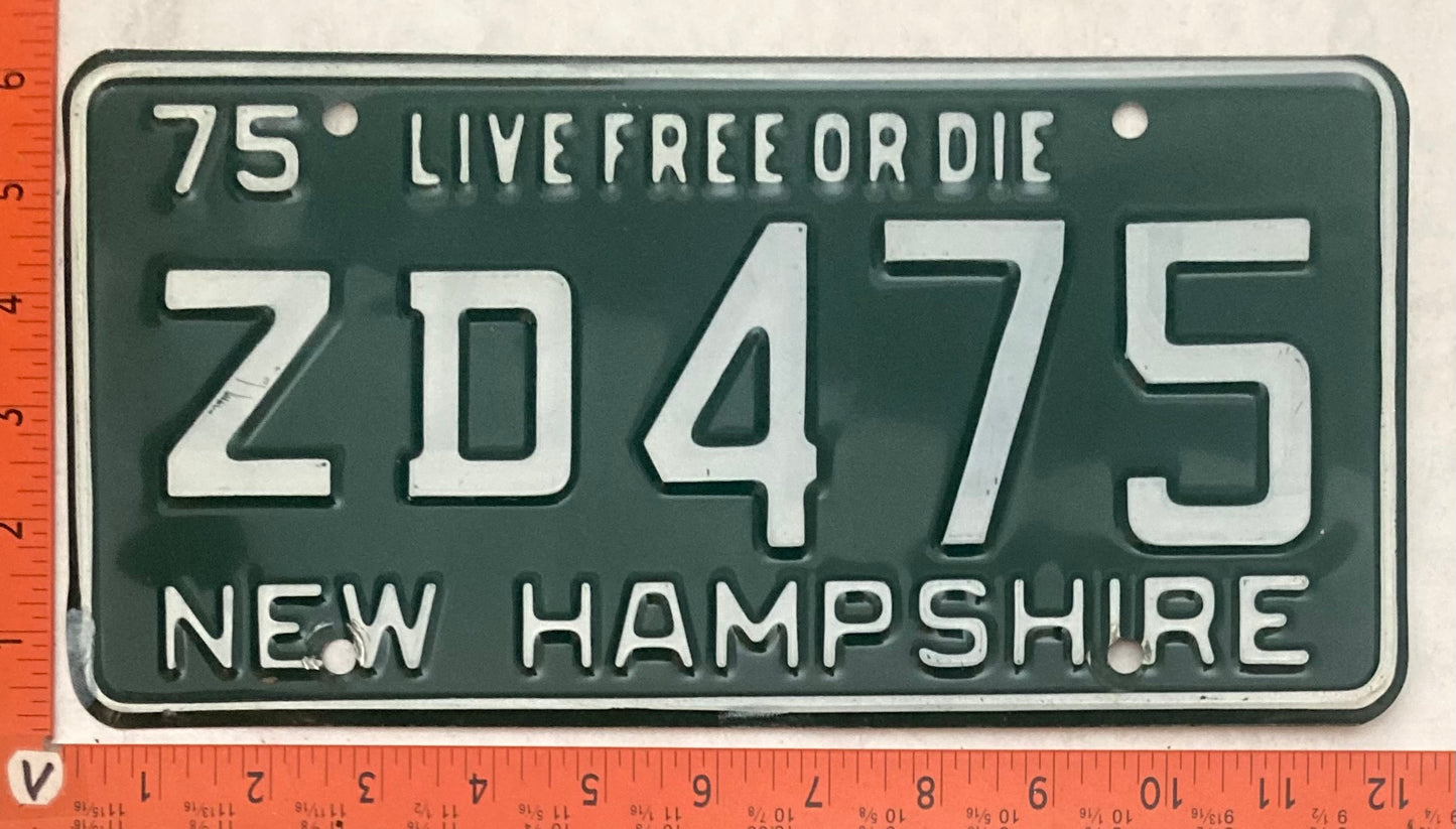 1975 New Hampshire #ZD 475 Passenger License Plate