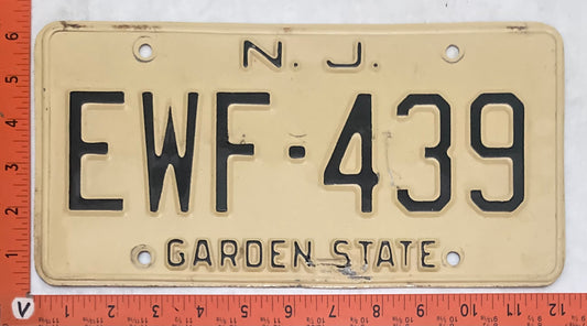 1961 New Jersey #EWF-439 Passenger License Plate