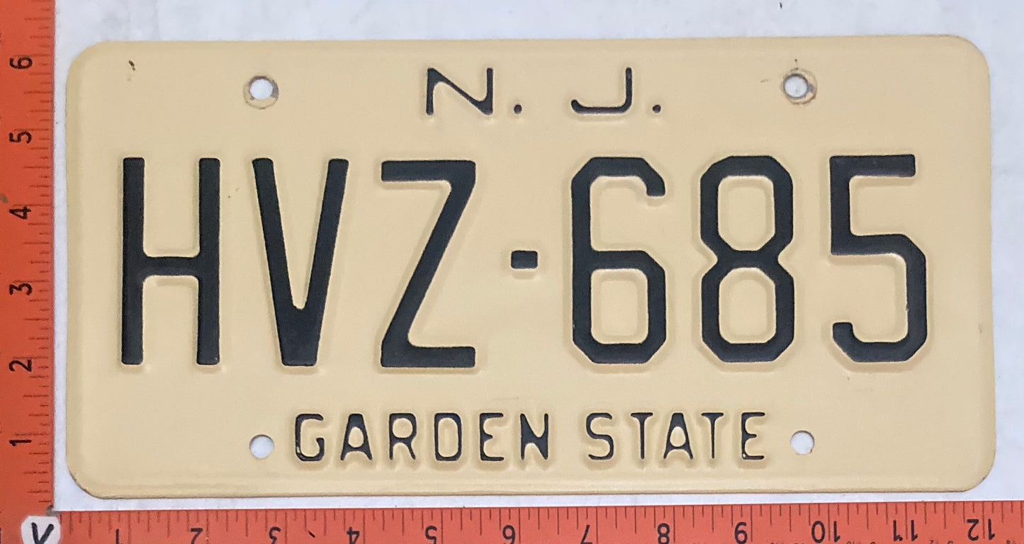 1963 New Jersey #HVZ-685 Passenger License Plate