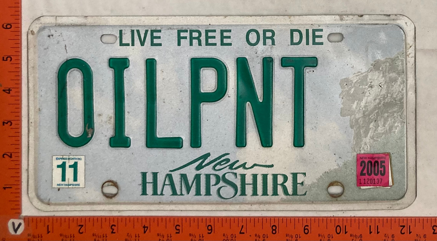 2005 New Hampshire #OILPNT Passenger License Plate (Vanity)