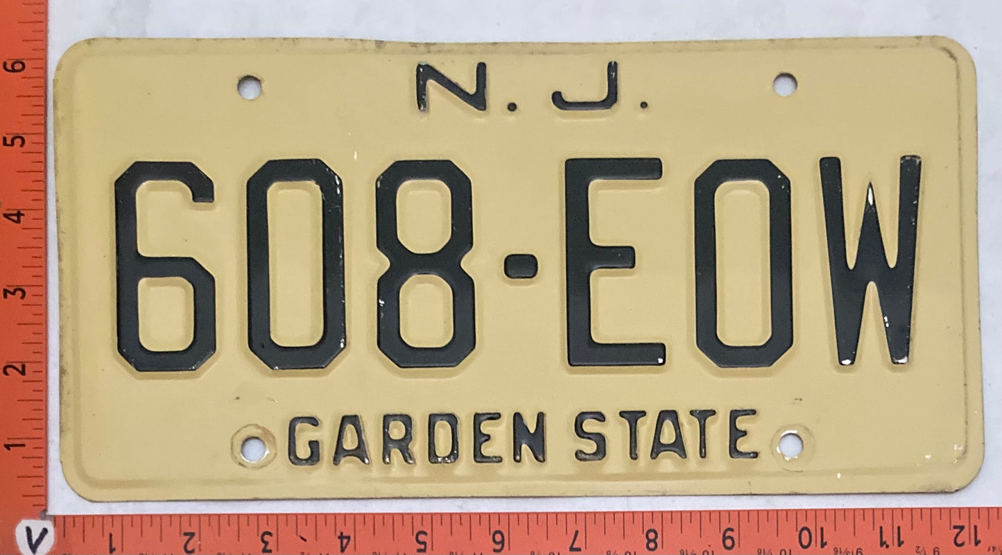 1975 New Jersey #608-EOW Passenger License Plate