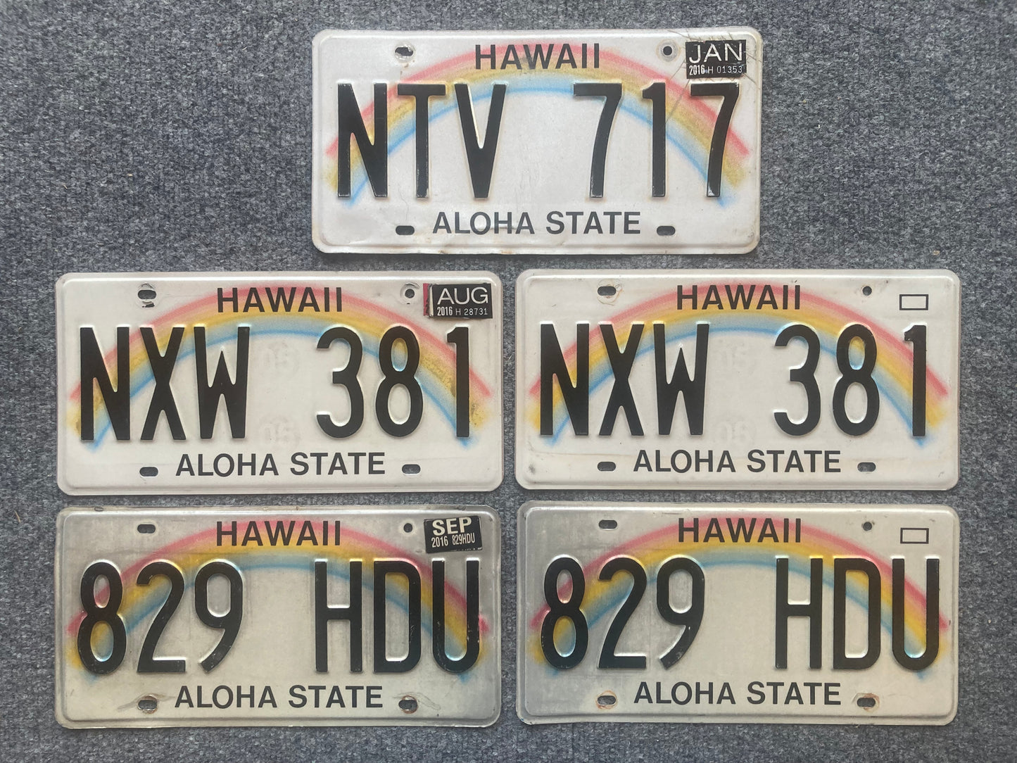 Group of 5 Hawaii Passenger Licenses Plate (Crafter)