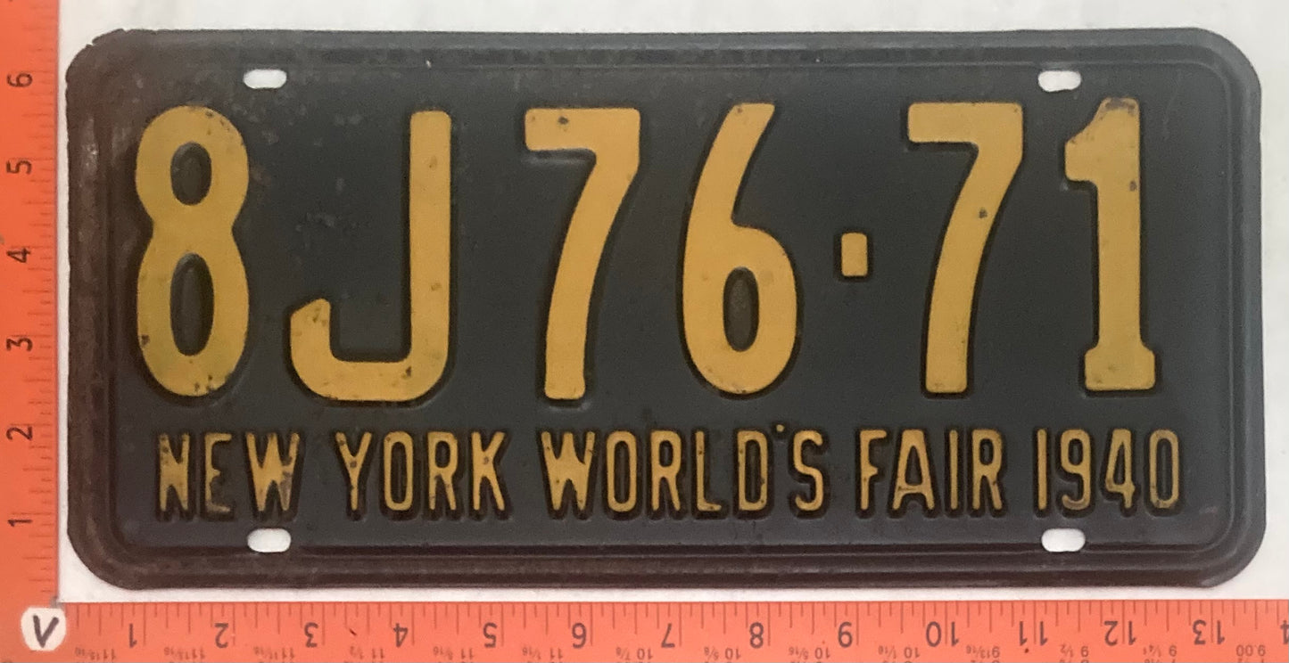1940 New York #8J76-71 Passenger License Plate