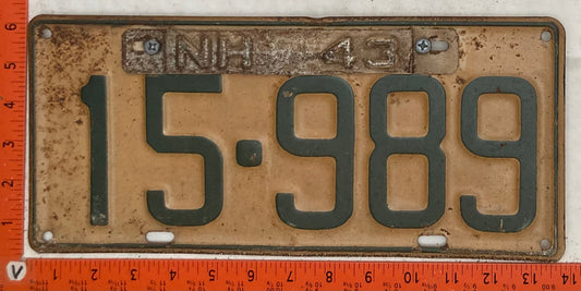 1943 New Hampshire #15-989 Passenger License Plate (43 Tab)