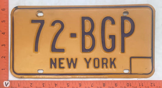 Undated New York #72-BGP Passenger License Plate