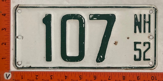 1952 New Hampshire #107 Boat License Plate