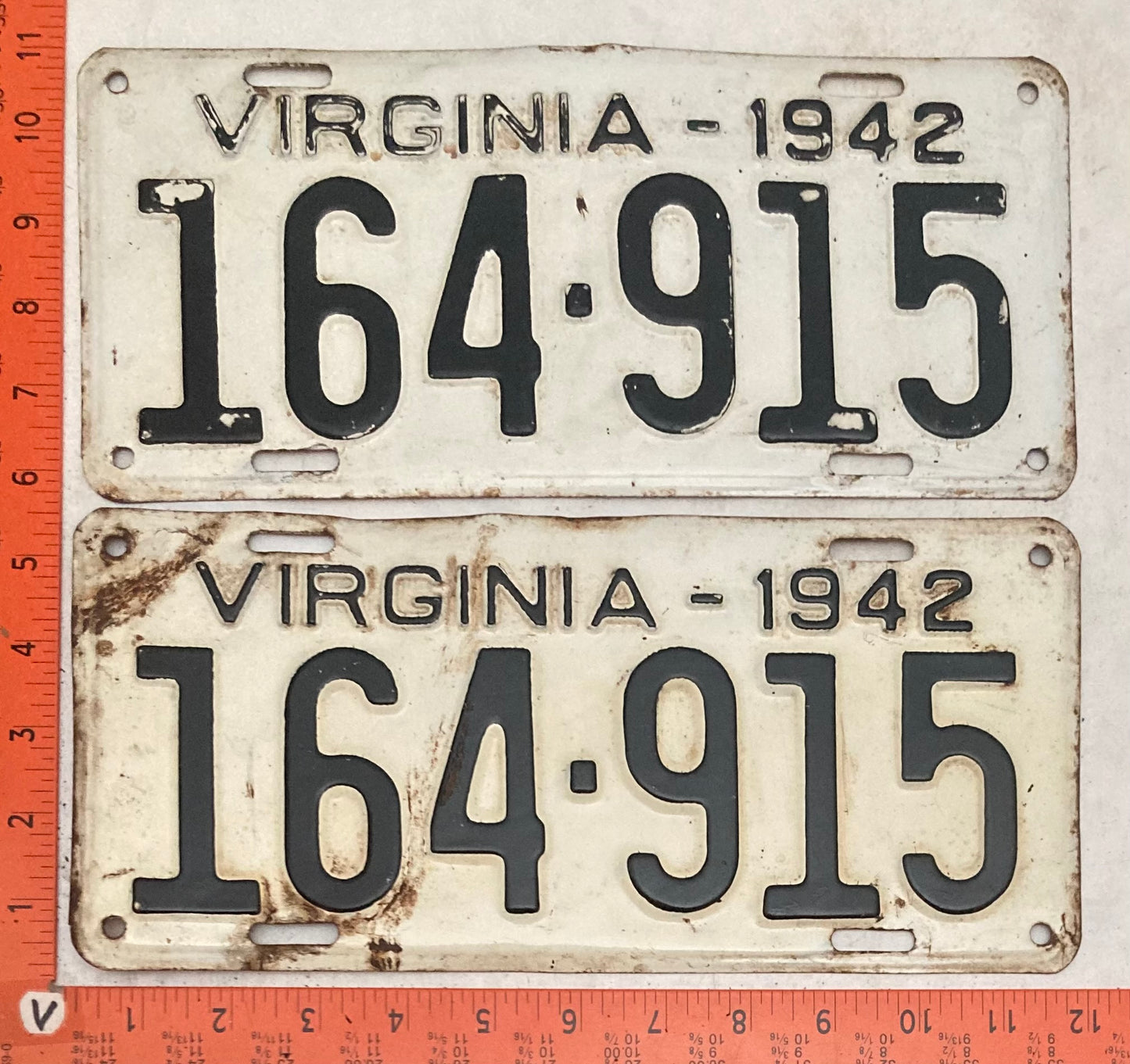1942 Virginia #164-915 Passenger License Plate (Pair)