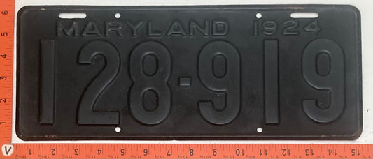 1924 Maryland # 128-919 Passenger license plate (Crafter)