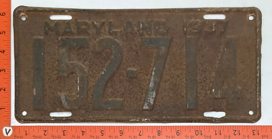 1937 Maryland #152-714 Passenger license plate (Crafter)