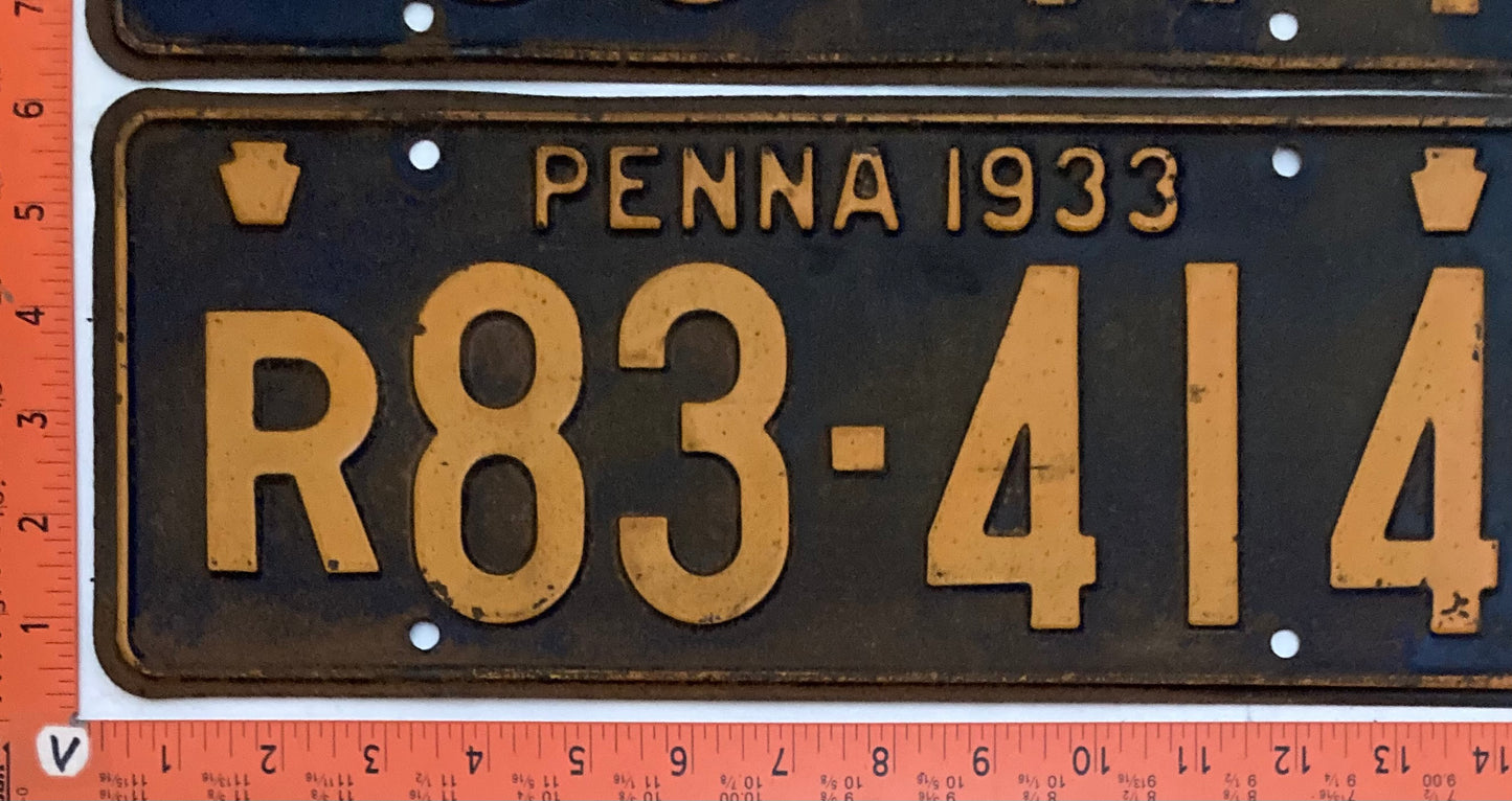 1933 Pennsylvania #R83-414 Passenger License Plate  PAIR