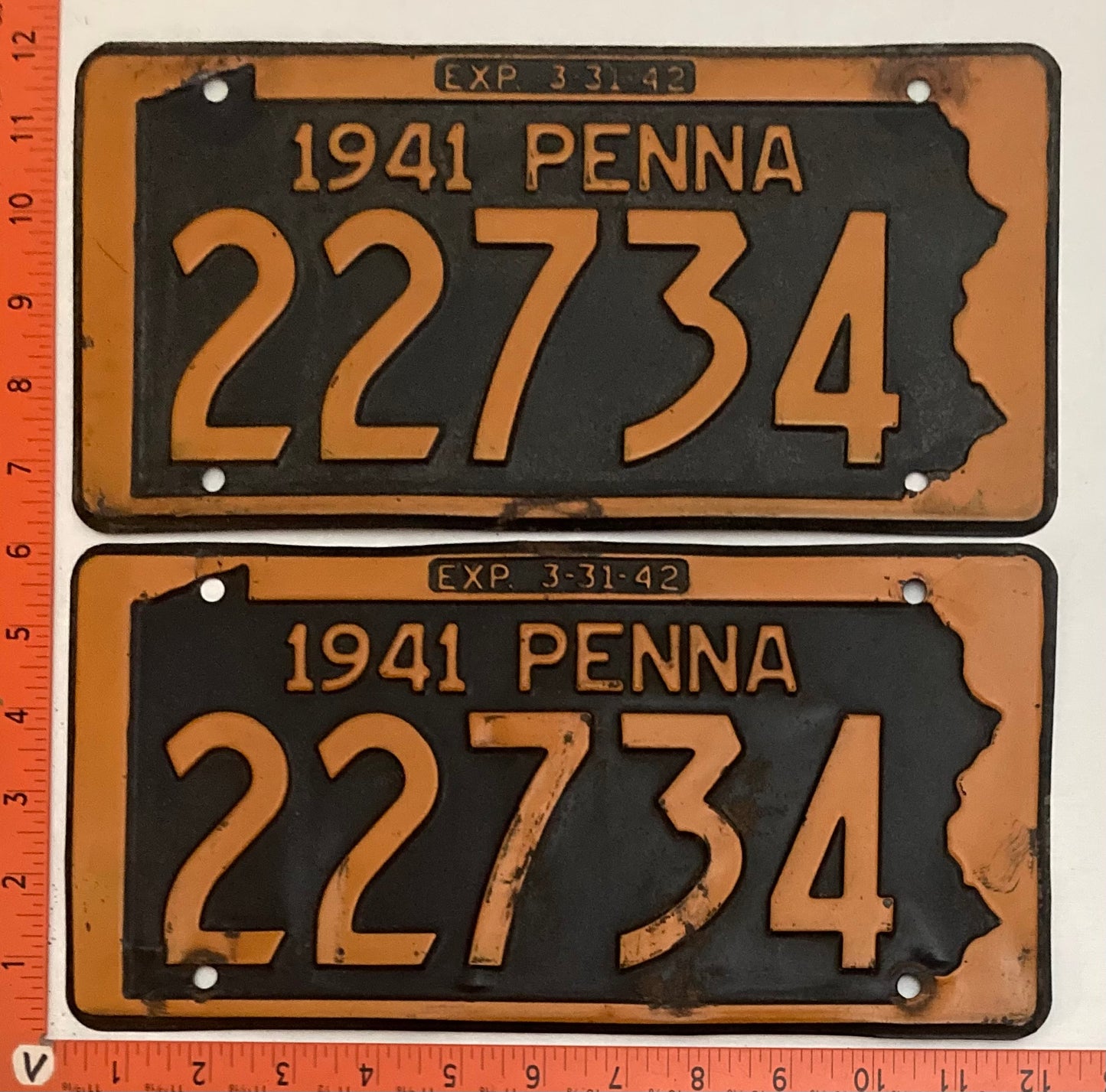 1941 Pennsylvania #22734 Passenger License Plate (Pair)