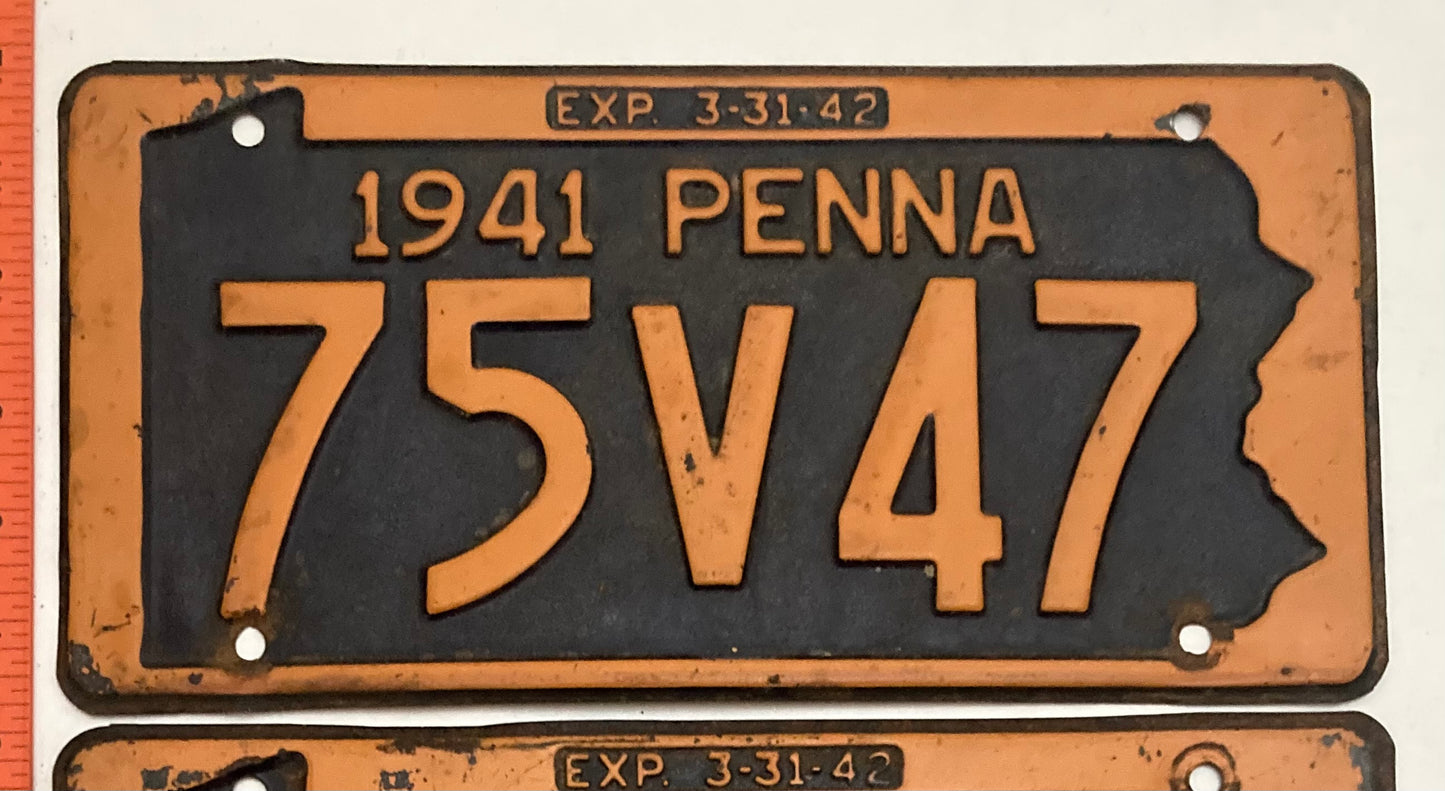 1941 Pennsylvania #75V47 Passenger License Plate (Pair)