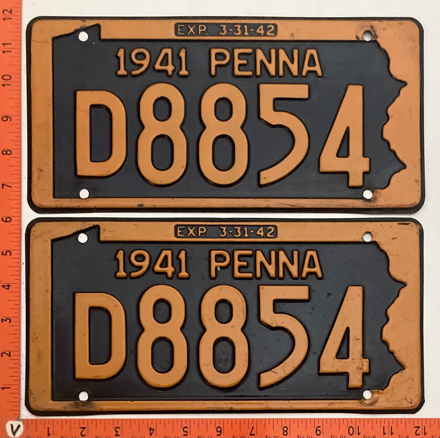 1941 Pennsylvania #D8854 Passenger License Plate (Pair)