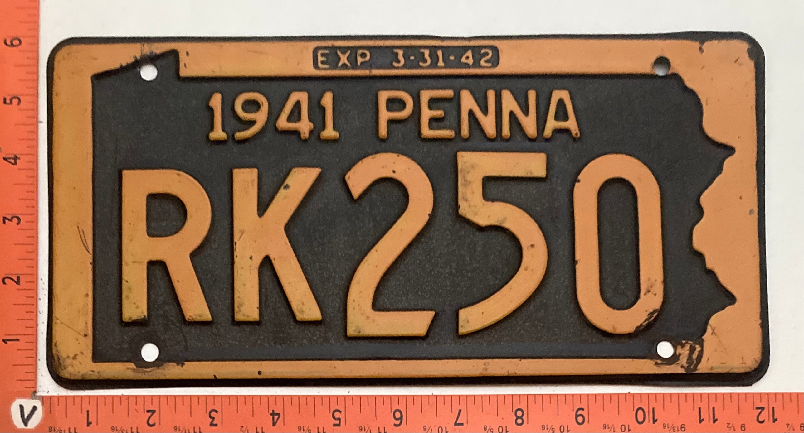 License Pl 1941 Pennsylvania #RK250 Passenger License Plate – LicensePl8s.com