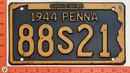 1944 Pennsylvania #88S21 Passenger License Plate