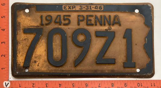 1945 Pennsylvania #709Z1 Passenger License Plate