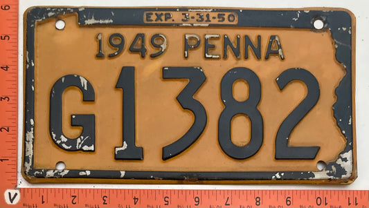 1949 Pennsylvania #G1382 Passenger License Plate