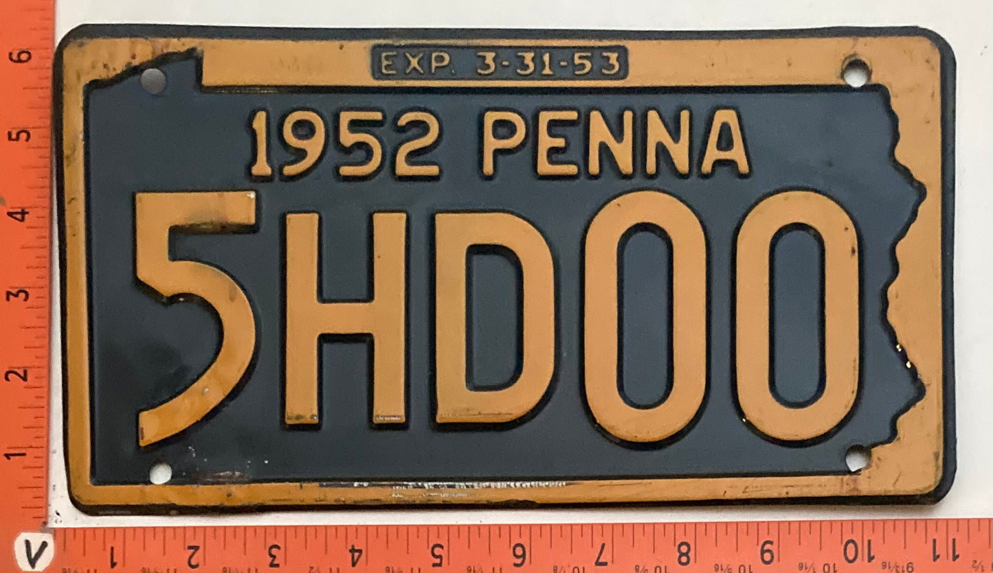 1952 Pennsylvania #5HD00 Passenger License Plate
