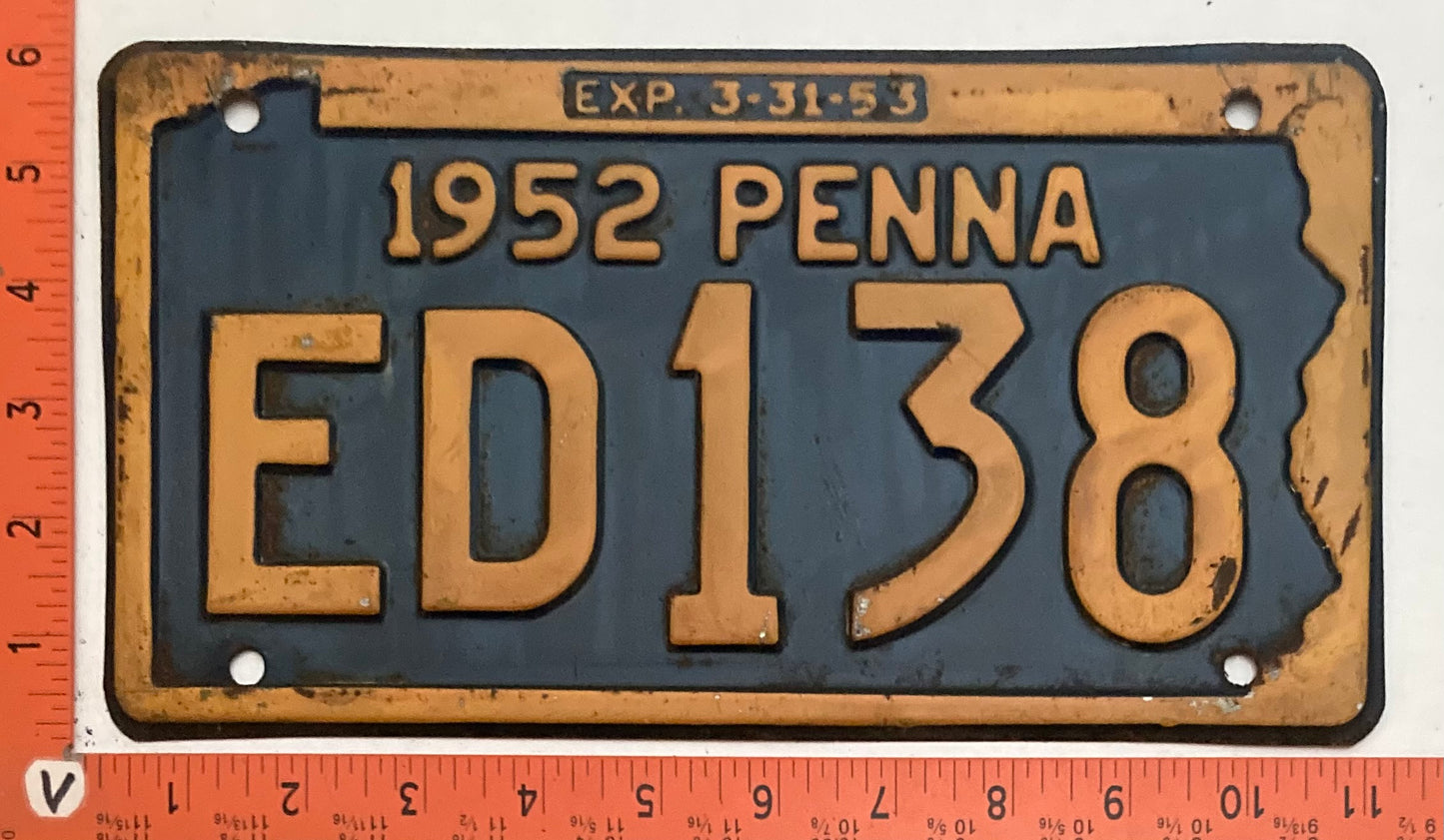 1952 Pennsylvania #ED138 Passenger License Plate
