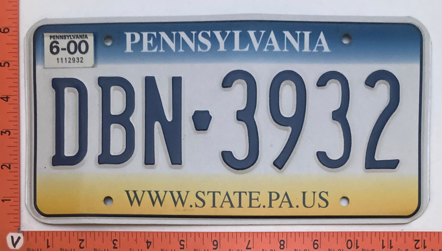 2000 Pennsylvania #DBN-3932 Passenger License Plate