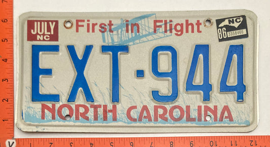 1986 North Carolina #EXT-944 Passenger License Plate