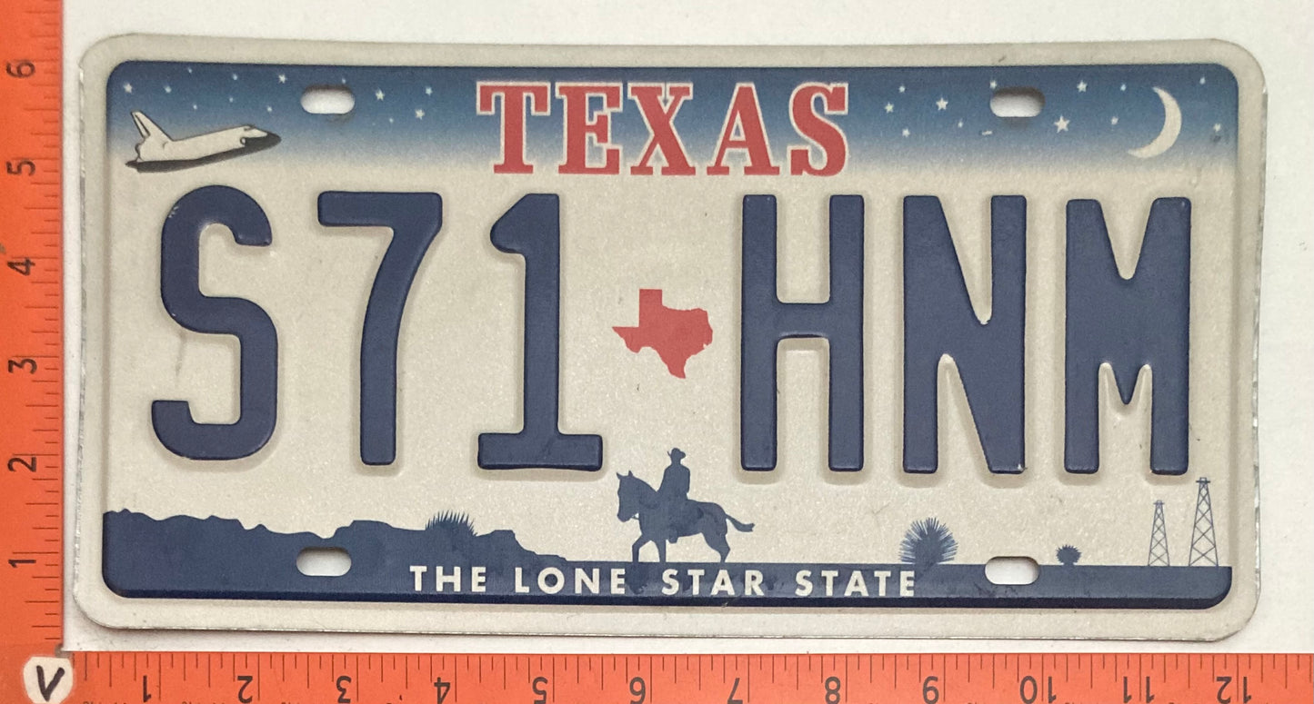 Undated Texas #S71 HNM Passenger License Plate