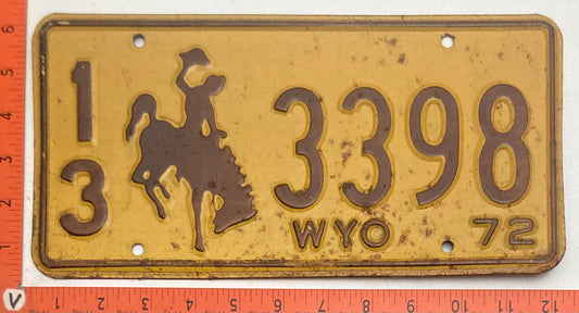 1972 Wyoming #1/3  3398 Passenger License Plate