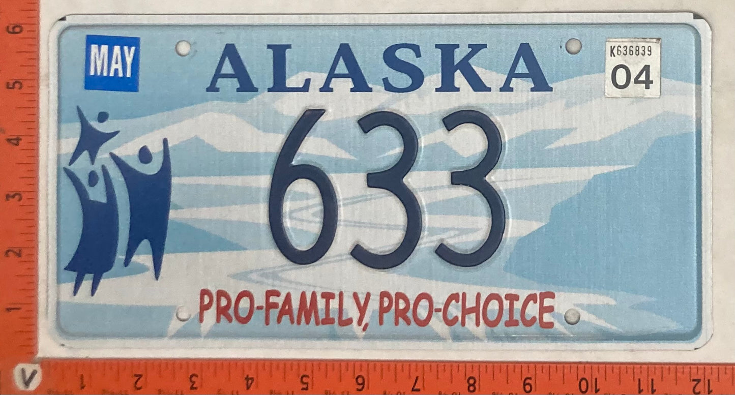 2004 Alaska #633 Passenger License Plate